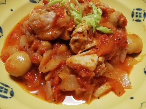 チキンとトマトや野菜のハーブ煮込み